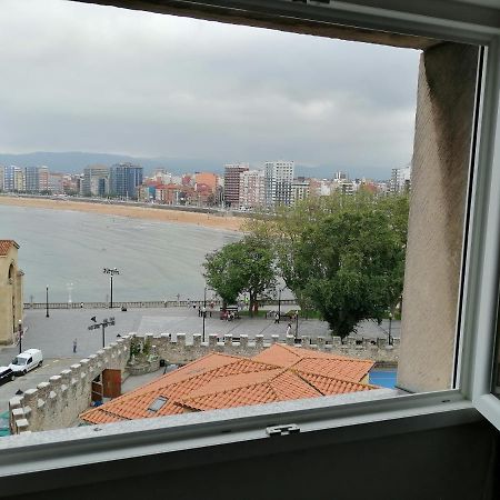 Atico En Cimadevilla Mirando Al Mar Gijón Exteriér fotografie
