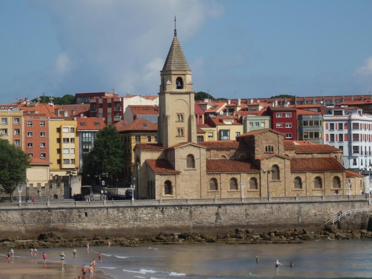 Atico En Cimadevilla Mirando Al Mar Gijón Exteriér fotografie